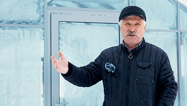 Теплица БИОНИКА Классик под снегом